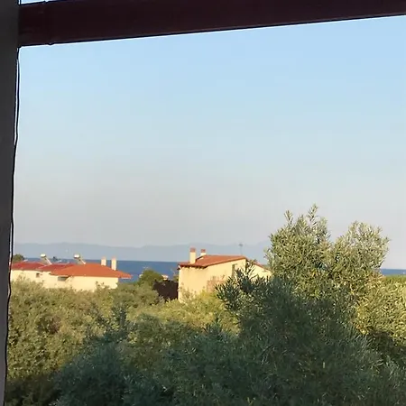Sanni Salonikiou Akti Salonikiou