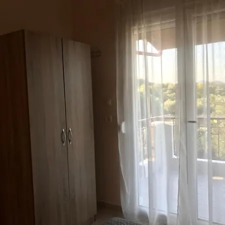 Sanni Salonikiou Apartmanhotel Akti Salonikiou