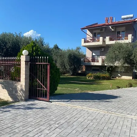 Sanni Salonikiou