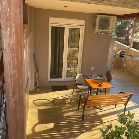 Sanni Salonikiou Lägenhetshotell