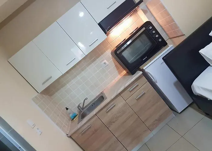 Sanni Salonikiou 3* Akti Salonikiou